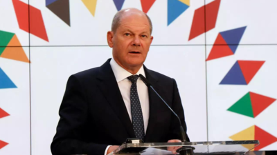 Scholz says looking forward to working with Truss in 'challenging times'