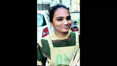 Woman cop’s body found in Tithal, suicide suspected