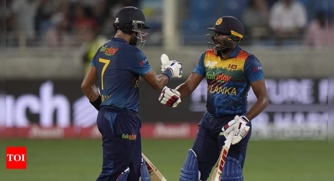 india-vs-sri-lanka-asia-cup-2022-live-score-updates-rohit-sharma-suryakumar-yadav-steady-india-innings-after-early-blows-the-times-of-india-9-3-india-73-2