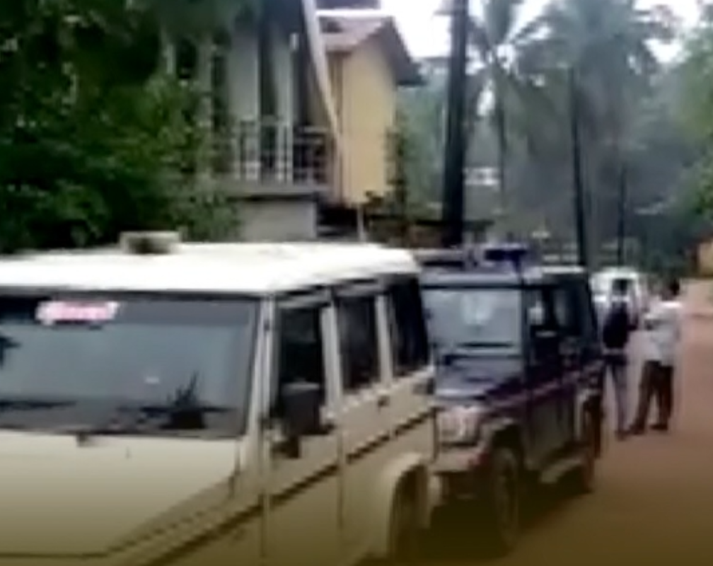 
Karnataka: NIA raids underway in Dakshina Kannada in connection with Praveen Nettaru murder case
