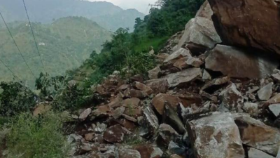 Chandigarh-Manali highway blocked again after massive landslide at 6 Meel