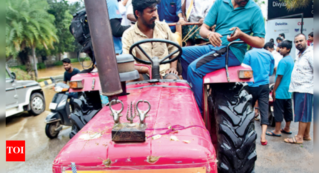 Bengaluru floods Tractor drivers making a killing, say residents