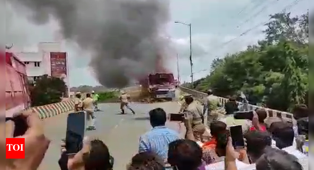 Boy burnt to death as two-wheeler collides with bus in Tamil Nadu ...