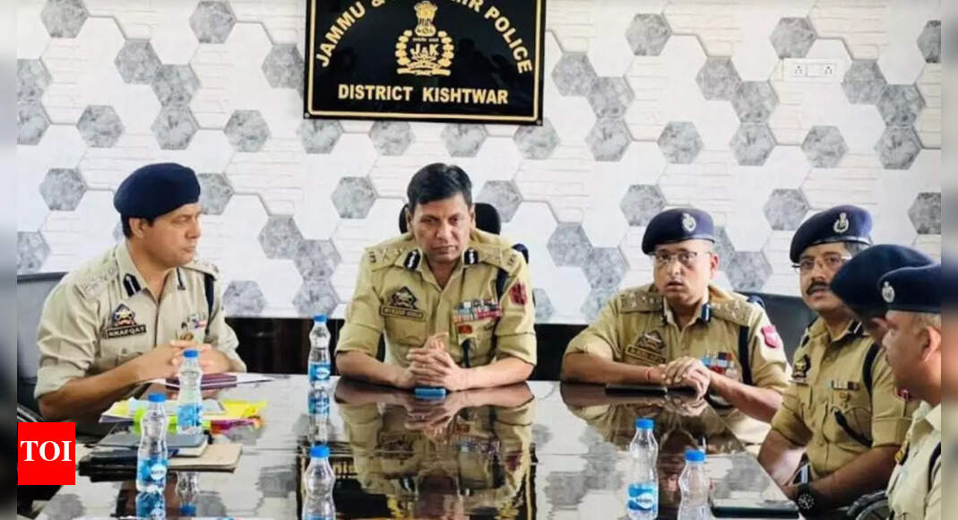 Put their best for maintenance of L& for conduct of CT Ops: ADGP Jammu ...