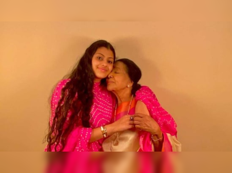 Asha Bhosle turns 89: 'We don’t want to celebrate much as we are still mourning the loss of Lata Mangeshkar,' says Zanai Bhosle - Exclusive