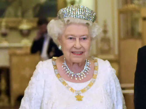 From Kohinoor encrusted crown to Delhi Durbar necklace: Queen Elizabeth  II's glorious jewellery collection