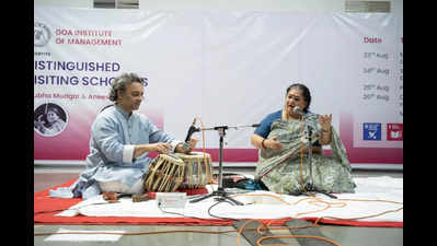 Music Maestros Shubha Mudgal and Aneesh Pradhan Engage with Students of GIM