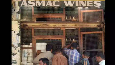 Coimbatore: Residents slam reopening of Tasmac outlet