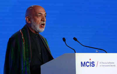 Karzai tweets support for Afghan girls protesting for education