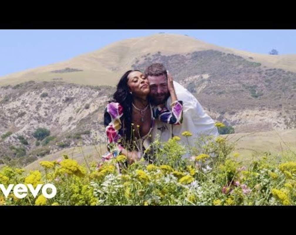 
Watch The Latest English Official Music Video Song 'I Like You' Sung By Post Malone ft. Doja Cat
