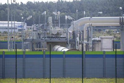 Russian gas flows to Europe steady while Nord Stream 1 remains shut ...