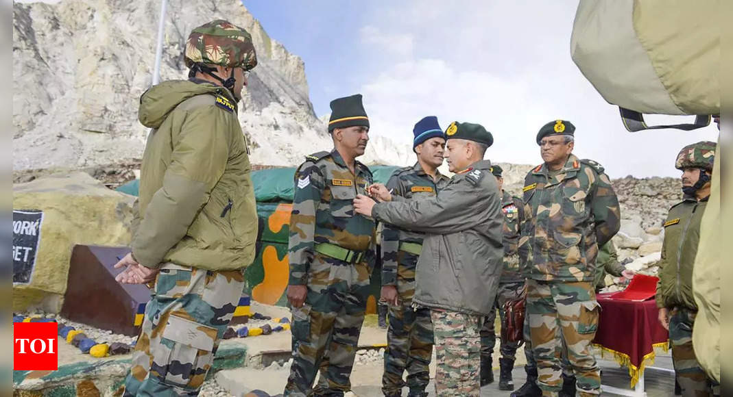 Ladakh: India, China troops complete disengagement process in Gogra-Hot ...