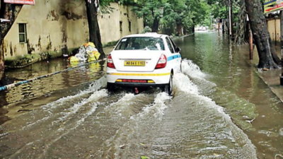 30mm to 70mm downpour in 24 hours inundates Kolkata pockets