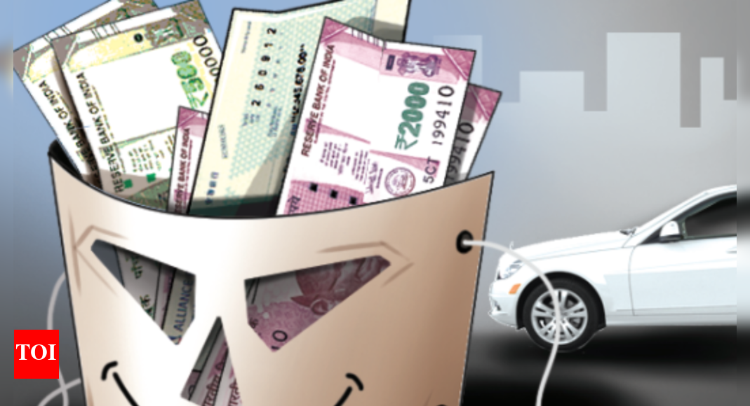 Ahmedabad: Valuables worth Rs 2 lakh stolen from NRI's car | Ahmedabad ...