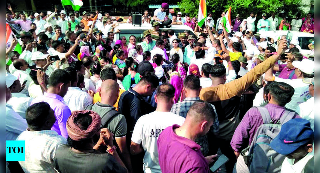 Ex-serviceman Dies During Protest | Ahmedabad News - Times of India
