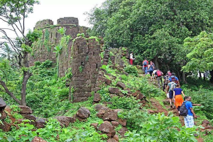 Cabo de Rama trek