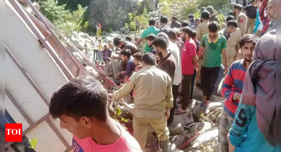 Poonch Bus Accident 11 killed, several injured in minibus accident in Jammu & Kashmir's Poonch