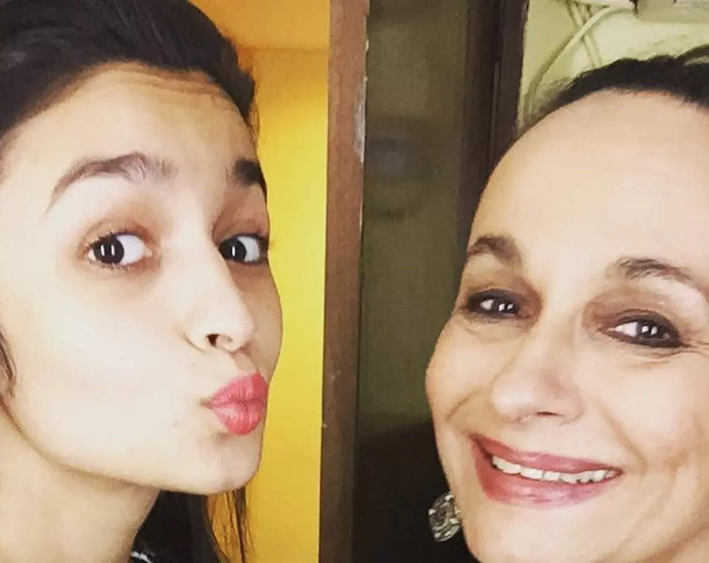 
Alia Bhatt reacts to mom Soni Razdan's old 'pout' picture with her, asks ‘why am I making this face?'
