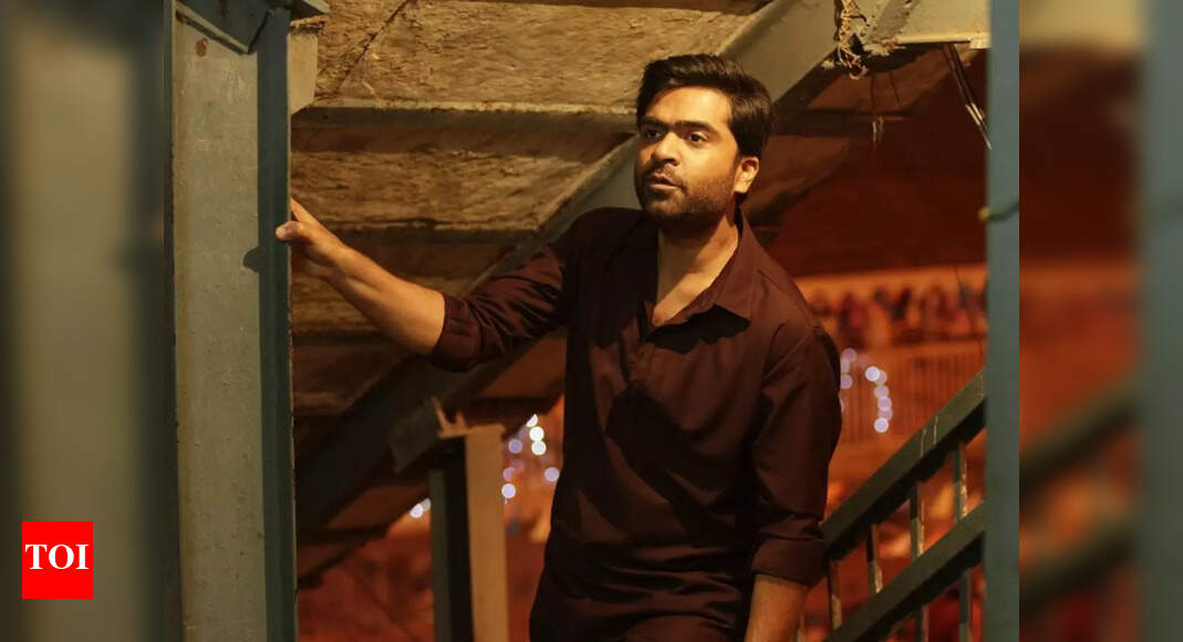 Silambarasan's 'Vendhu Thanindhathu Kaadu' gets over 200 fan shows in ...