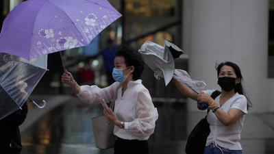 Storm moves up east China coast after blowing over Shanghai