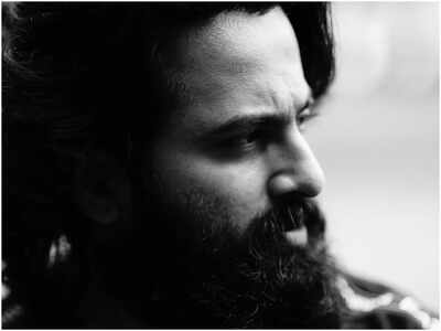 Pandalam royal family pay a visit on the sets of Unni Mukundan’s ‘Malikappuram’