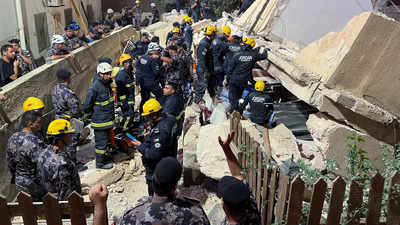 Death toll in Jordan building collapse rises to 10