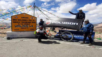 Uttar Pradesh: Varanasi youth eyeing Guinness berth with high-altitude tandem cycling record