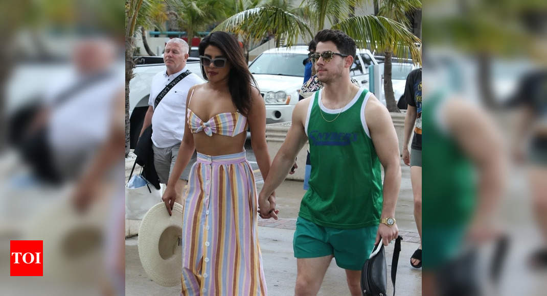 Priyanka Chopra and Nick Jonas off to a vacation to celebrate the singer’s birthday – Times of India