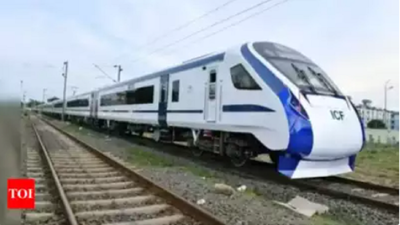 Ahmedabad: Railway officials in a fix over Tejas-Vande Bharat timing clash