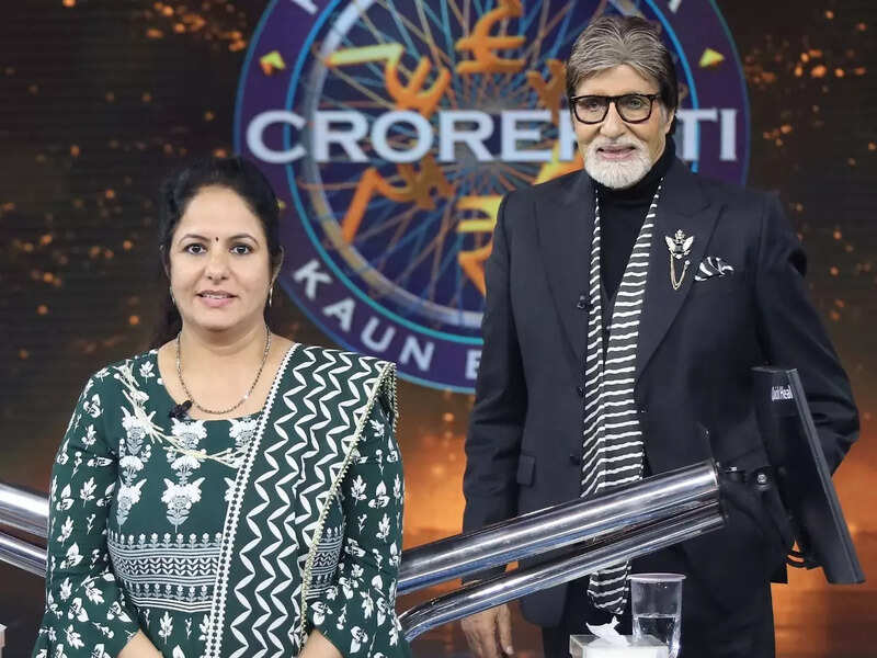 Exclusive! Kavita Chawla becomes Kaun Banega Crorepati Season 14's first crorepati, says, 'I wanted to be on this show since 2000'