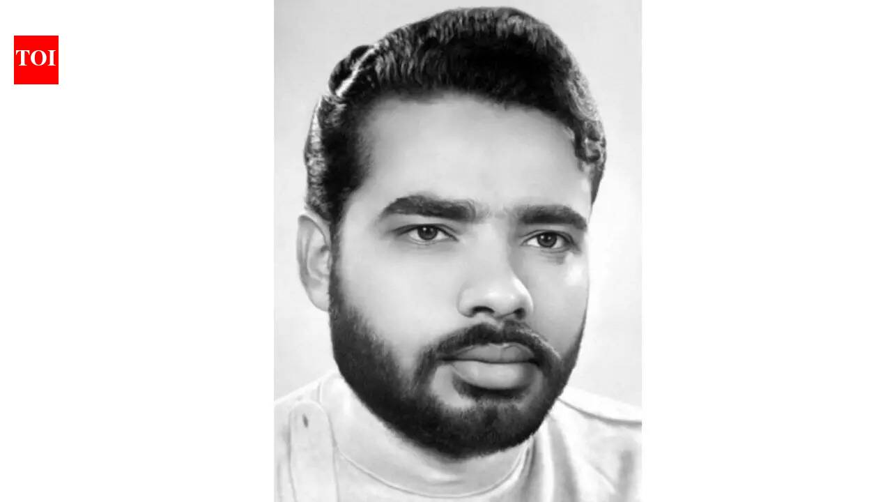 PM Modi turns 72: 10 rarely seen pictures from his early life