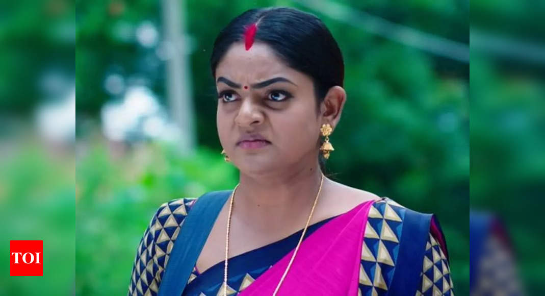 Karthika Deepam preview: Deepa realises Monitha's deceit - Times of India