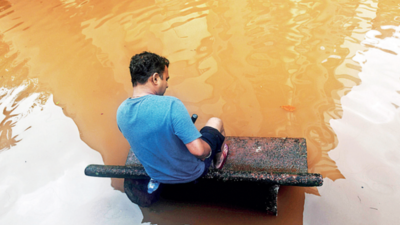 Mumbai wakes up to heavy rain; Thane, Navi Mumbai record 100mm in 24 hours