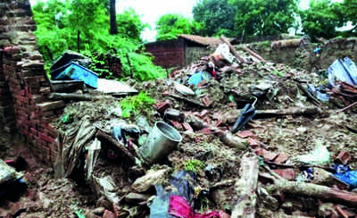 4 killed in rain-related mishaps in Kanpur and Unnao districts