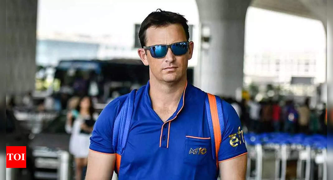 Shane Bond named head coach of Mumbai Indians' UAE team MI Emirates