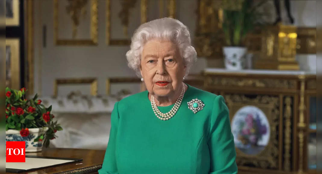 Queen Elizabeth’s favourite brands face losing royal warrant – Times of India
