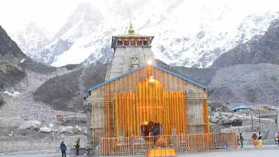 Priests oppose gold plating of Kedarnath walls