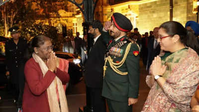 President Murmu reaches London to attend funeral of Queen Elizabeth II