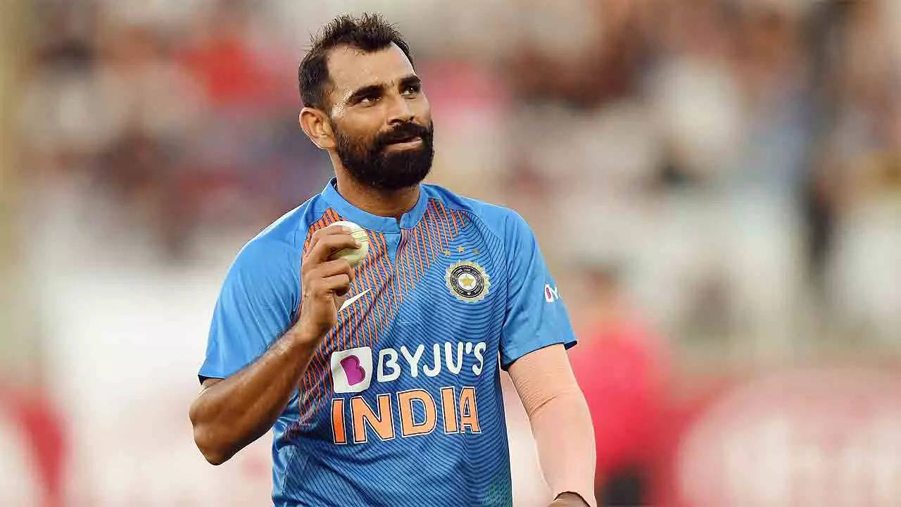 Mohammed Shami shines as India beat New Zealand by eight wickets