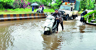 Rain Batters Nashik City On 4th Consecutive Day | Nashik News - Times ...