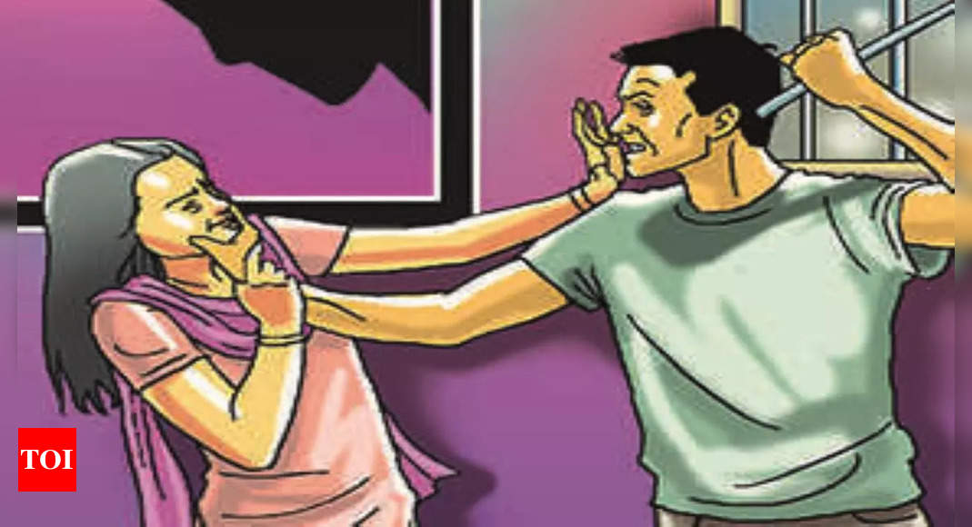 Nagpur Man Murders Wife And Attacks Daughter Surrenders Before Cops