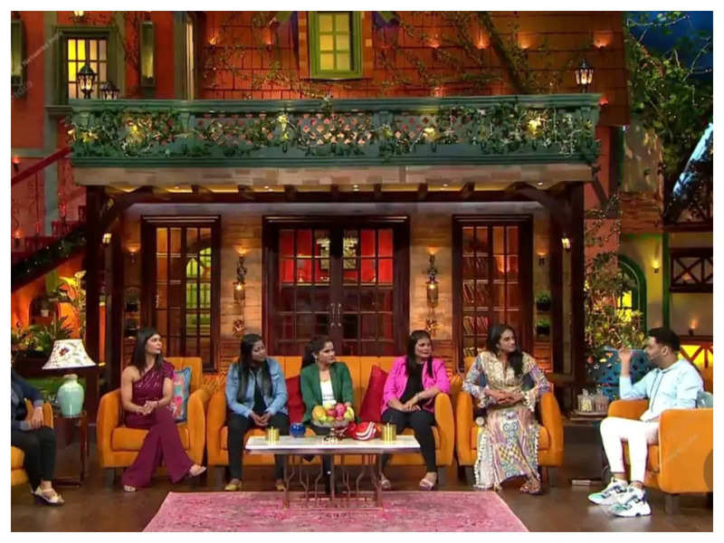 The Kapil Sharma Show: Kapil Sharma challenges PV Sindhu for a badminton match; accepts his defeat later