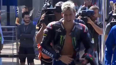 World champion Fabio Quartararo crashes out at Aragon MotoGP