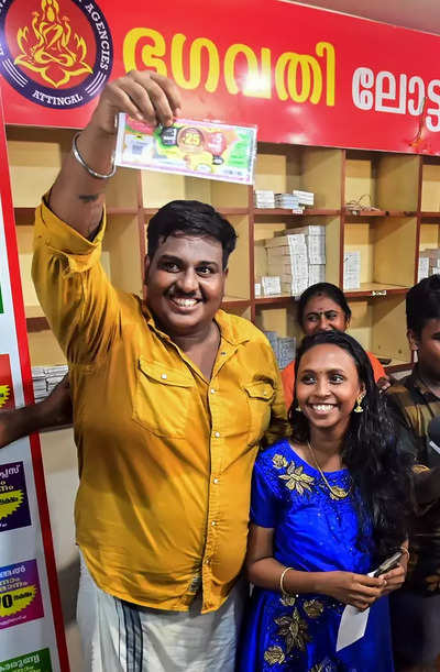 Kerala: Auto driver-cum-chef on cloud nine as he wins Rs 25 crore Onam bumper lottery