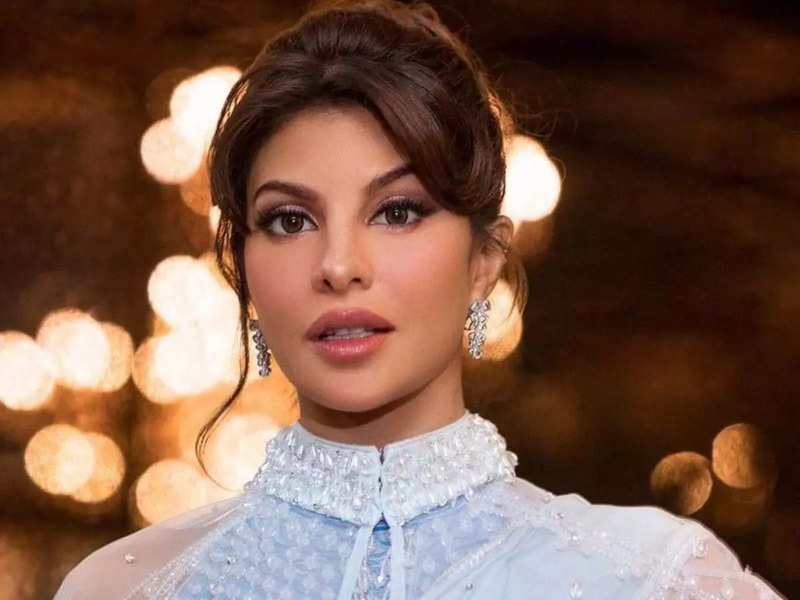 Delhi Police summons Jacqueline Fernandez to appear before the Economic Offences Wing tomorrow