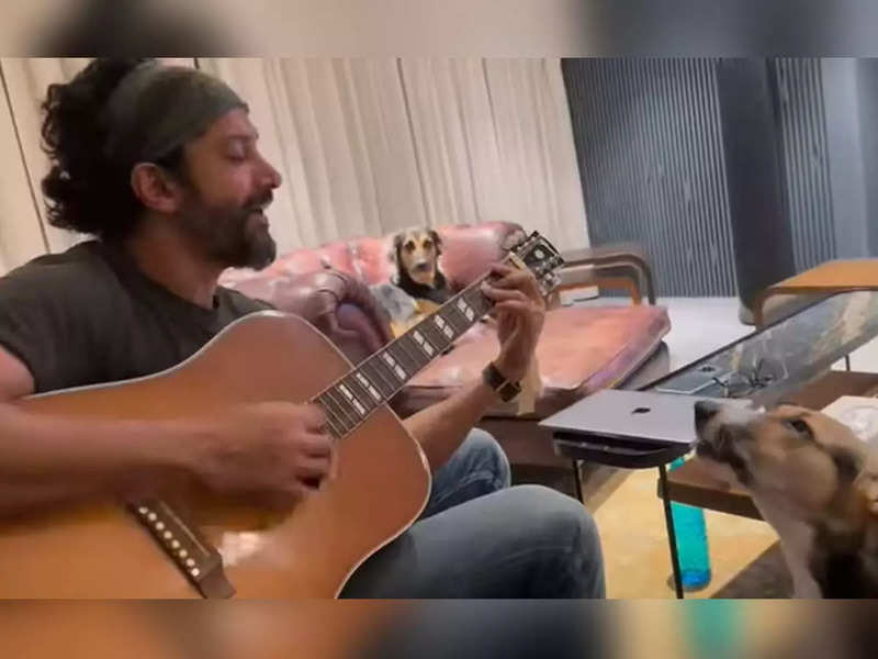Video: Farhan Akhtar singing with his two dogs is the cutest thing you will come across today on internet