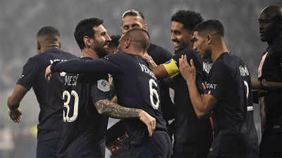 Lionel Messi strikes early to keep PSG top in Ligue 1