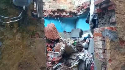 Three killed as two-storey house collapses in Uttar Pradesh's Deoria