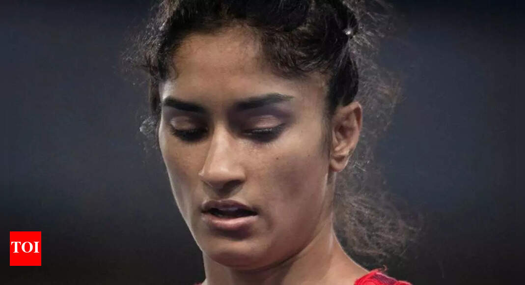 Vinesh Phogat: We are athletes, not robots: Vinesh Phogat lashes out at ...