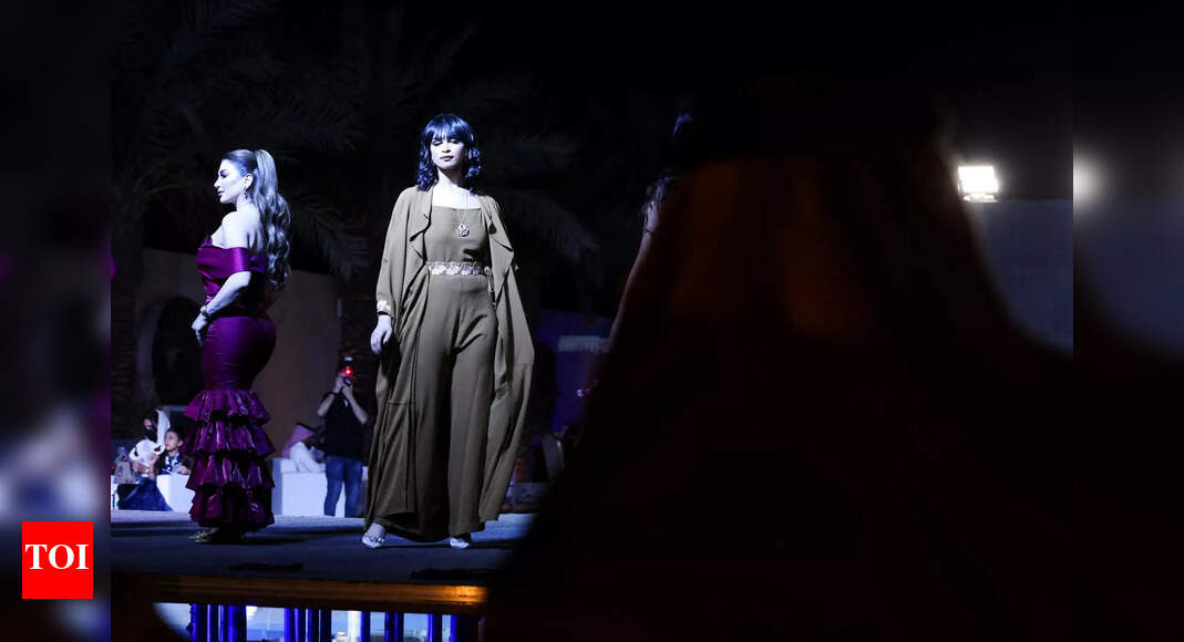 10 Best Artistic Jobs That Pay Well Times of India